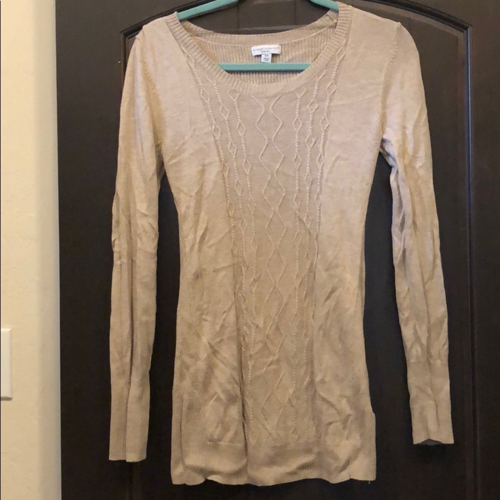 Long sleeve maternity sweater